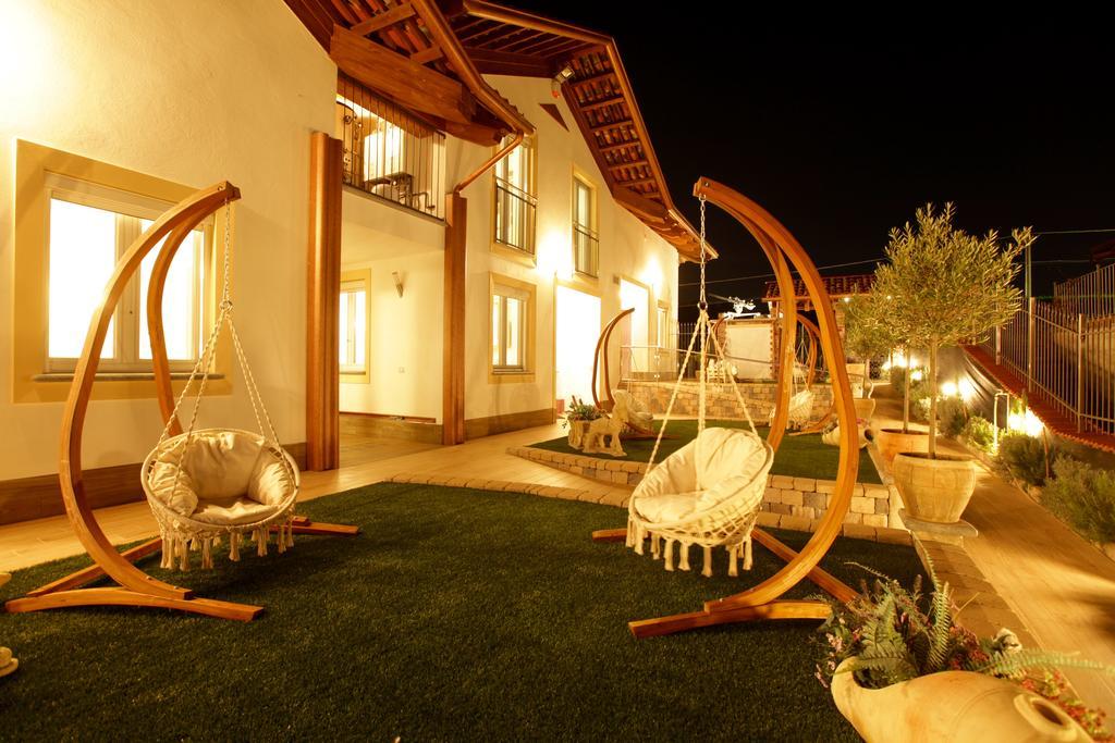 Wellness Suite Na' Canuna' Roddi ภายนอก รูปภาพ