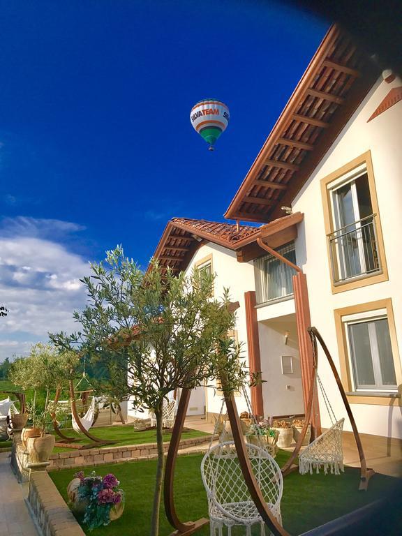 Wellness Suite Na' Canuna' Roddi ภายนอก รูปภาพ