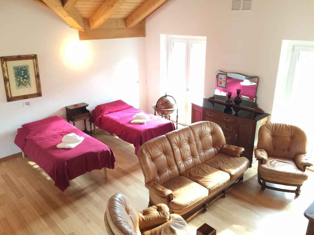 Wellness Suite Na' Canuna' Roddi ภายนอก รูปภาพ